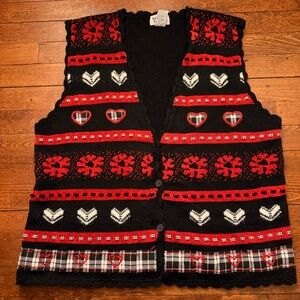 Napa Vallet Black and Red Heart Vest